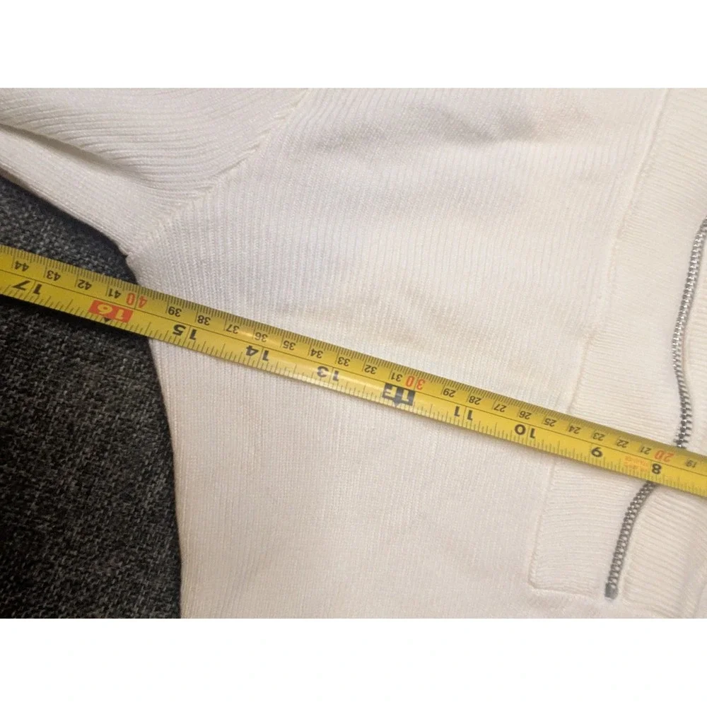 Abercrombie & Fitch Ivory White Zip Long Sleeve Hook Eye Bodysuit Medium Shirt